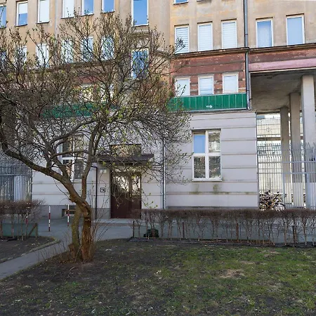 Ohmyhome Zelazna Apartamento Varsóvia
